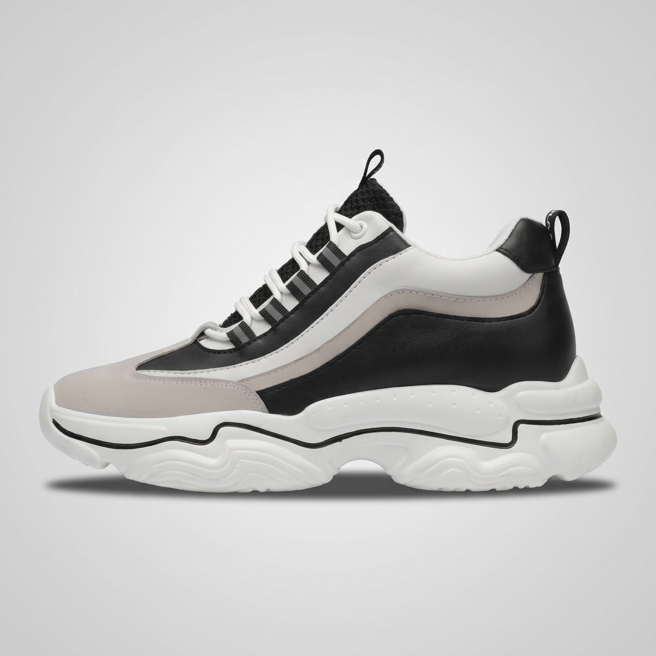 FORCIANO VALENCIA Height Increasing Sneakers for Women in black and white with breathable mesh, shown in a single side-profile view.