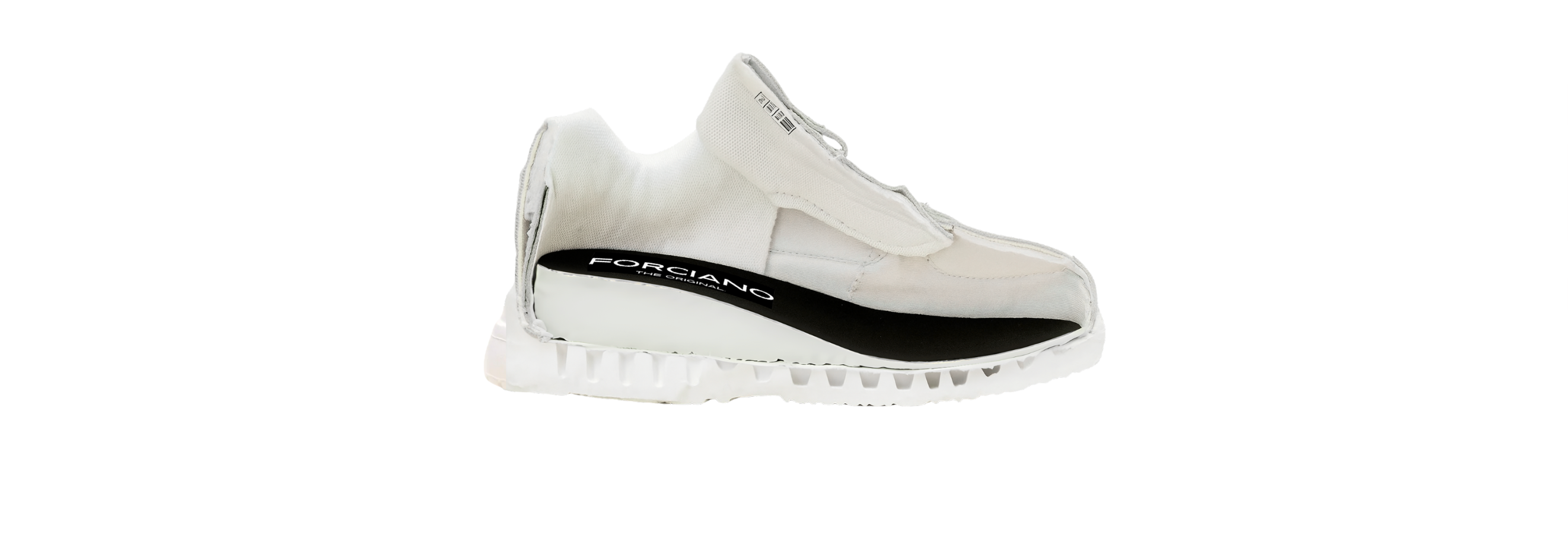 HEIGHT-INCREASING SHOES