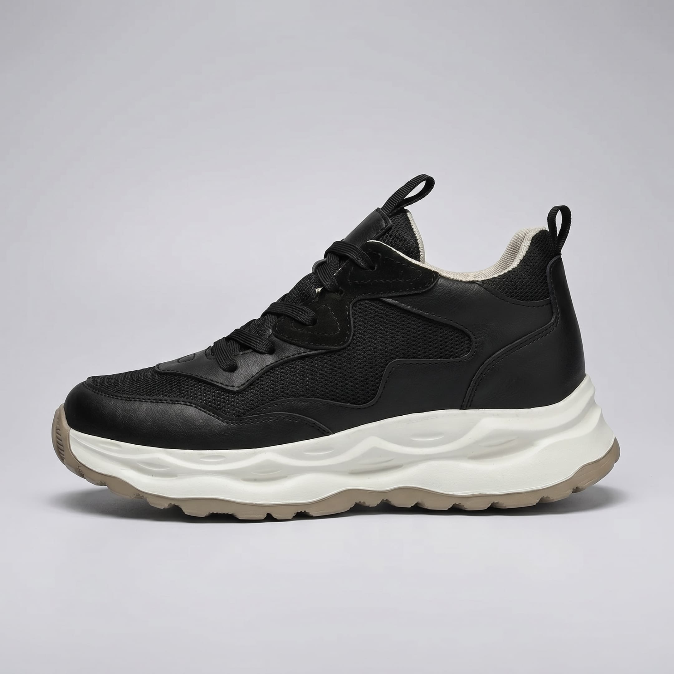 FORCIANO BELLUNO black height increasing shoes with premium leather upper, shown as a single sneaker in side profile.