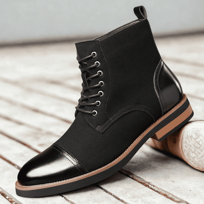 FORCIANO MERIDIAN black elevator boot in an angled side product view on a wood surface, showing the lace-up front and glossy cap toe.