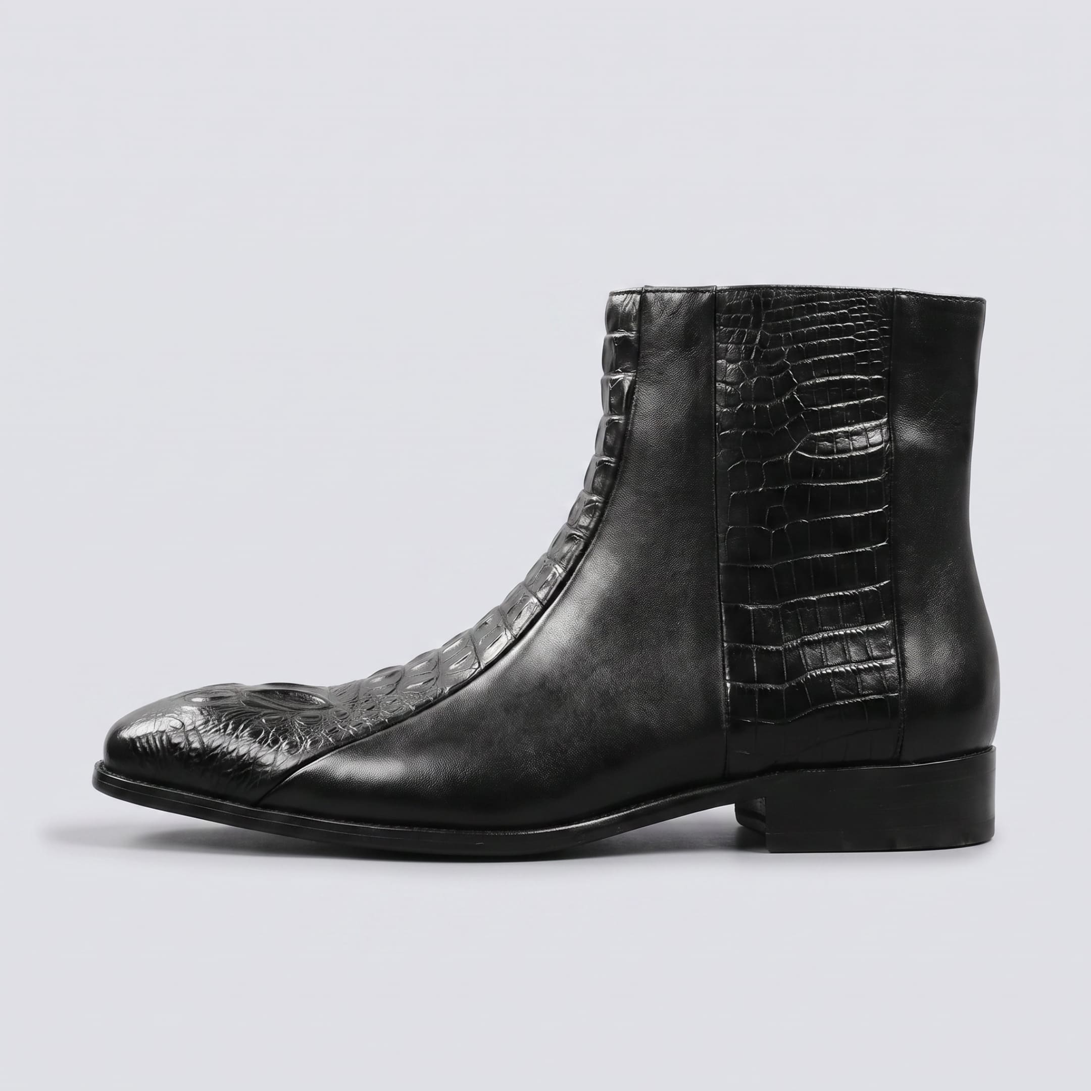 FORCIANO SAVIERO black elevator boot with genuine leather upper and crocodile-engraved detailing shown from the side.