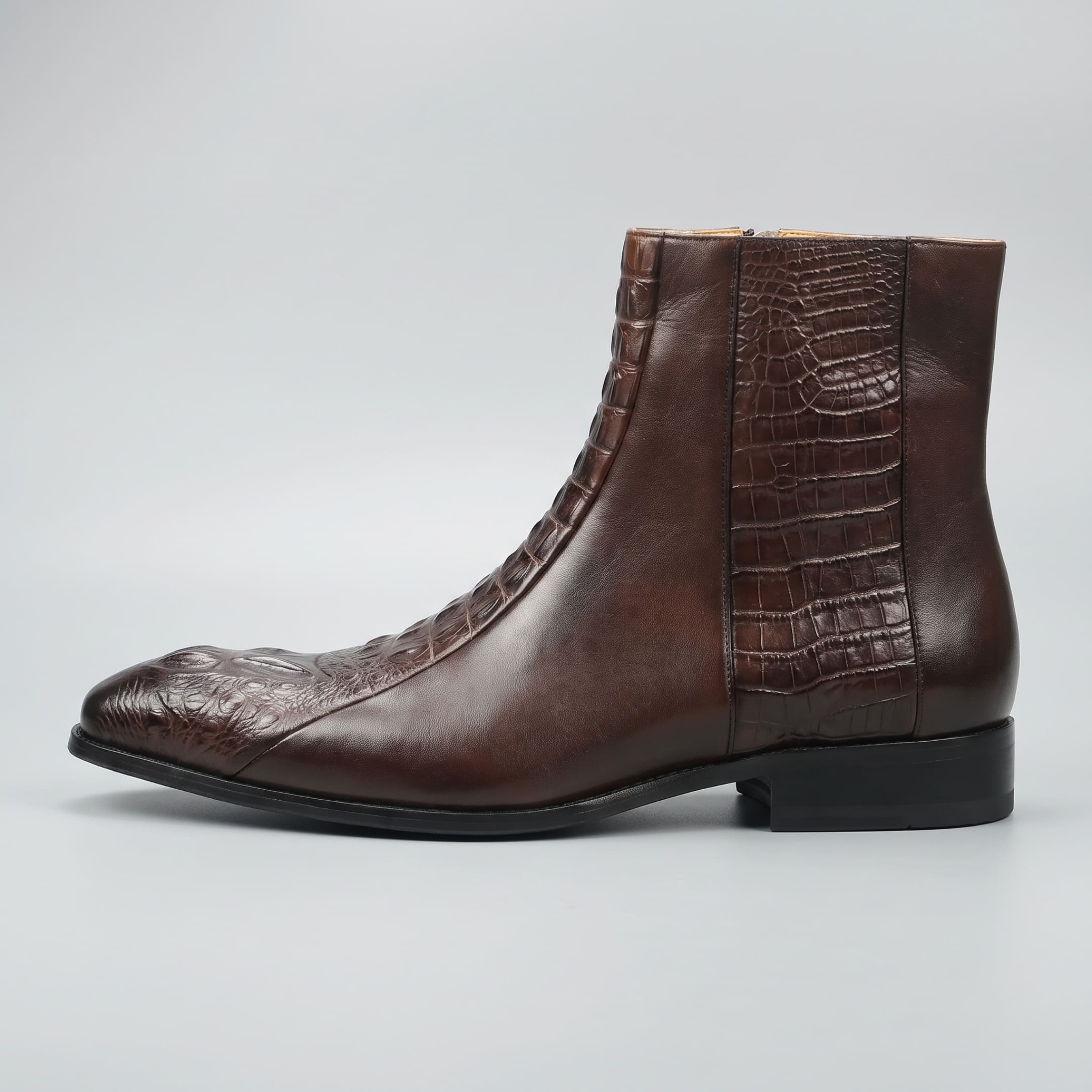 FORCIANO SAVIERO coffee elevator boot with genuine leather upper and crocodile-engraved panels shown in a clean side profile.